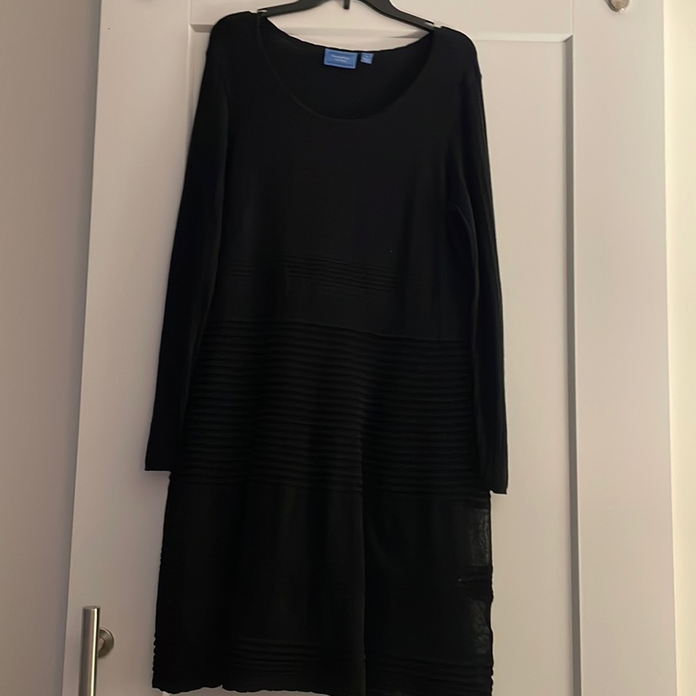 Black long sleeve dress